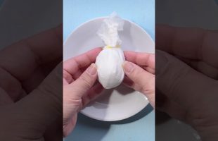 Napkin + dye = next level Easter eggs 🎨🥚