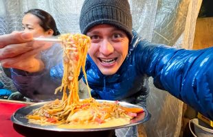 300 Year EEL Restaurant!! JAPANESE FOOD – Secret Recipe in Yanagawa, Japan!