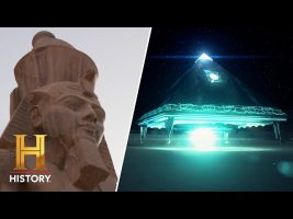 Ancient Aliens: Spacecraft Brought Hieroglyphics to Ancient Egypt (S1)