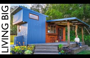 Zero Utility Bills And Ultimate Freedom In This Epic OFF-GRID Tiny House!