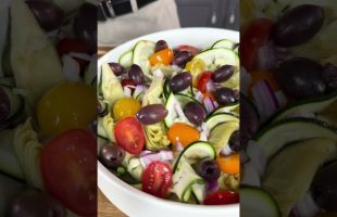Vegan & Oil-Free Zucchini Salad with Cheesy Dressing