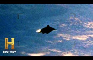 Mysterious Satellite Captured on Camera: The UnXplained (Season 3)