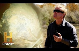 INEXPLICABLE FIND Inside the Mesa | The Secret of Skinwalker Ranch (Season 3)