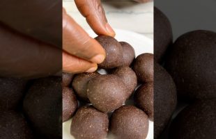 Vegan Carob Fudge Bites!! Refined Sugar Free!