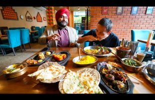 Indian Street Food – KING of CHICKEN TIKKA!! | Best North Indian Restaurants in Bangkok!!