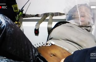 Pregnant Woman Does the Unthinkable to Cops