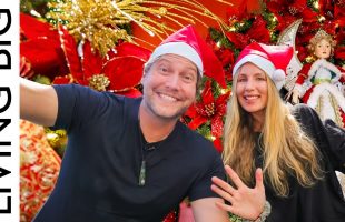 The Living Big in a Tiny House 🌟 Christmas Special 2024! 🎄