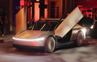 The Tesla Robotaxi is Confusing…