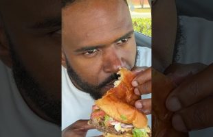 The Best BURGERS‼️ And SWEET Tea🔥 In Dallas Tx (This Is INSANE‼️🤯)