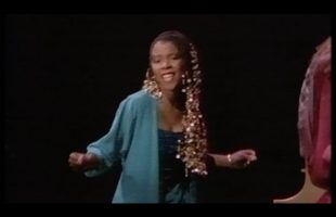 Patrice Rushen – Forget Me Nots (Official Video)