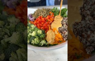 Sriracha-Tahini Dressing Oil-Free