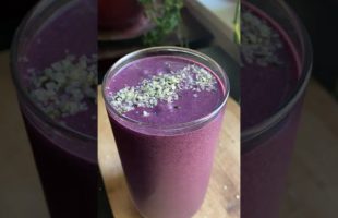 Delicious Hemp & Blueberry Smoothie