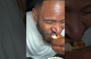 Trying A BUFFALO CHICKEN‼️ Waffle And DESSERT Waffle‼️ (W/M&M’s) For The FIRST TIME🤯🔥