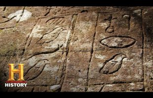Ancient Aliens: Ancient Egyptians in Australia (Season 11) | History