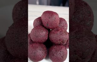 Red Velvet Bites. Refined Sugar Free!