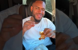 Eating The BEST‼️💪🏽 Bagels In New York (AMAZING‼️🔥) #fyp #entertainment #bagels #newyorkcity
