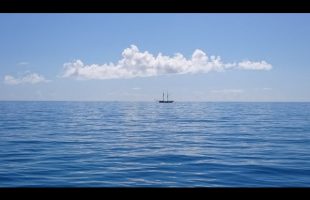 Ships Disappear Beyond Earth’s Curvature?