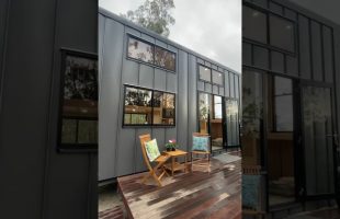 3D Thinking 🧐 Architect’s Clever Tiny House! #tinyhouse