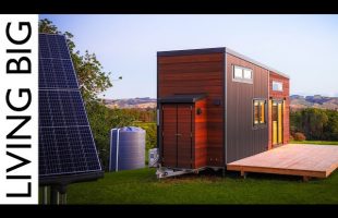 Amazing Off-Grid TINY HOUSE Built While At University