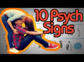 10 Psychological Signs a Girl Likes you – How to tell if she’s attracted!