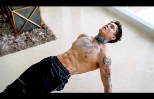 Replace Your SHOULDER Day At The Gym With This HOME WORKOUT