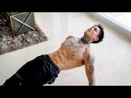 Replace Your SHOULDER Day At The Gym With This HOME WORKOUT