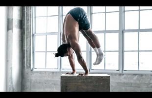 Straight Arm Press In 4 Easy Steps