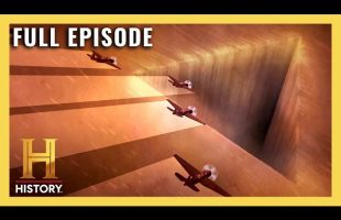 History’s Greatest Mysteries: Expedition Bermuda Triangle (S2, E1) | Full Episode