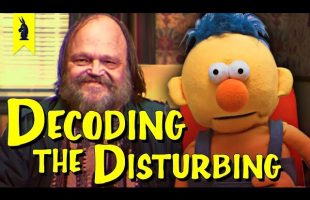 Too Many Cooks vs. Don’t Hug Me I’m Scared: Decoding the Disturbing – Wisecrack Edition