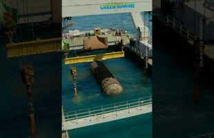 Microsoft Built a Data Centre Under THE OCEAN