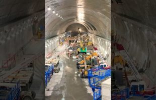 The AMAZING Engineering of Australia’s $6.3BN New Railway