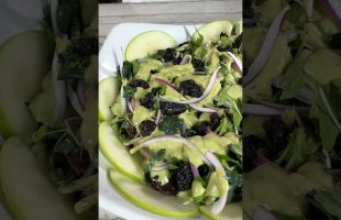 Try this Kale-Apple Salad!!