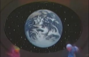 Ball Earth Tricks are for Kids