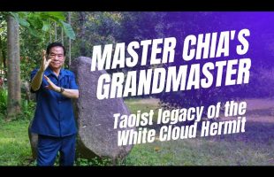 Young Mantak Chia discovers Qi. Immortal legacy of Grandmaster Yi Eng, White Cloud Hermit