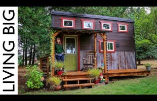 Adorable Tiny House Built By Love, Family and Community