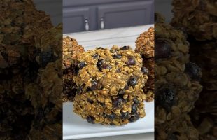 Healthy Vegan lemon-Blueberry Breakfast Cookies!