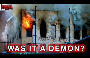 THE DE SOTO HOTEL IS BURNING TO THE GROUND!!!! | The Paranormal Files