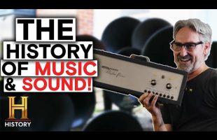 Rare Tech Treasures & a Mystery Car with No Manual | American Pickers (S27)