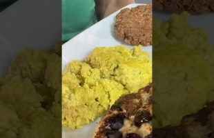Healthy Vegan Scrambled Eggs Made With Pumpkin Seeds!!