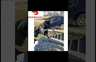 Doordash Driver Forgets To Put Car In Park. #shorts