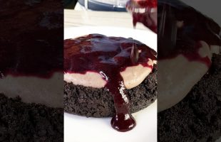 Simple Chocolate-Blueberry Cake