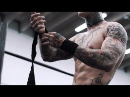 Why You Need To Train With Wrist Wraps | THENX