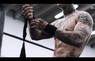 Why You Need To Train With Wrist Wraps | THENX