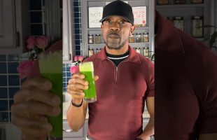 Simple & Nutritious Green Juice To Start Your Day #juice #greenjuice #juicer