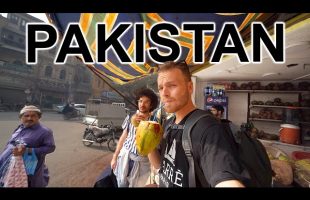 WALKING STREETS OF PAKISTAN 🇵🇰 (not what you think)