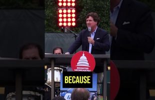 The Lunatic Governor #shorts #tuckercarlson #tucker #whitmer #border