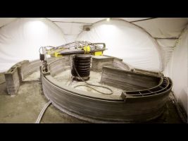 The Race to Build the First 3D Printed House | The B1M