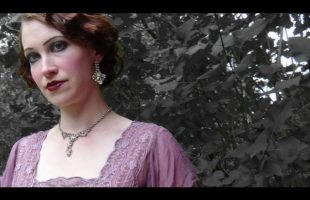 Authentic 1920’s Flapper Hair and Makeup Tutorial