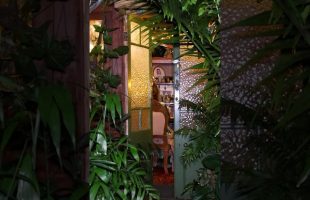 Artist’s Secret Enchanting Tiny Home Hidden In The City #tinyhousetour