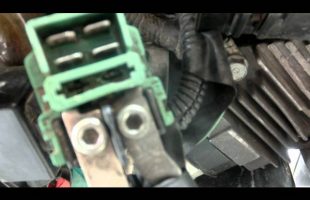 How to replace a main/starter relay on a CB400